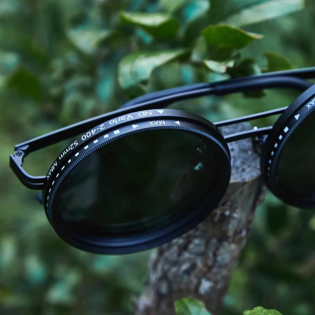 نظارة شمسية😎 ذات 9 مستويات من حجب الضوء💯 قابلة للتعديل يدويا، مناسبة في جميع المناسبات و في جميع اوقات اليوم👌.